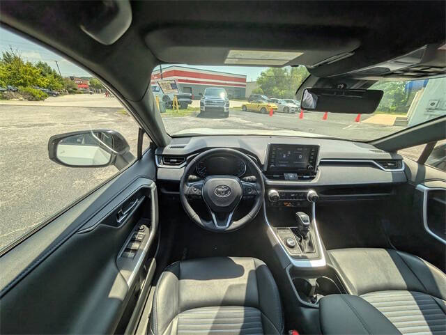 2019 Toyota RAV4 Hybrid XSE