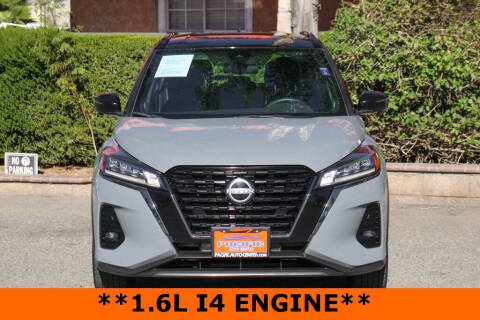 2023 Nissan Kicks SR