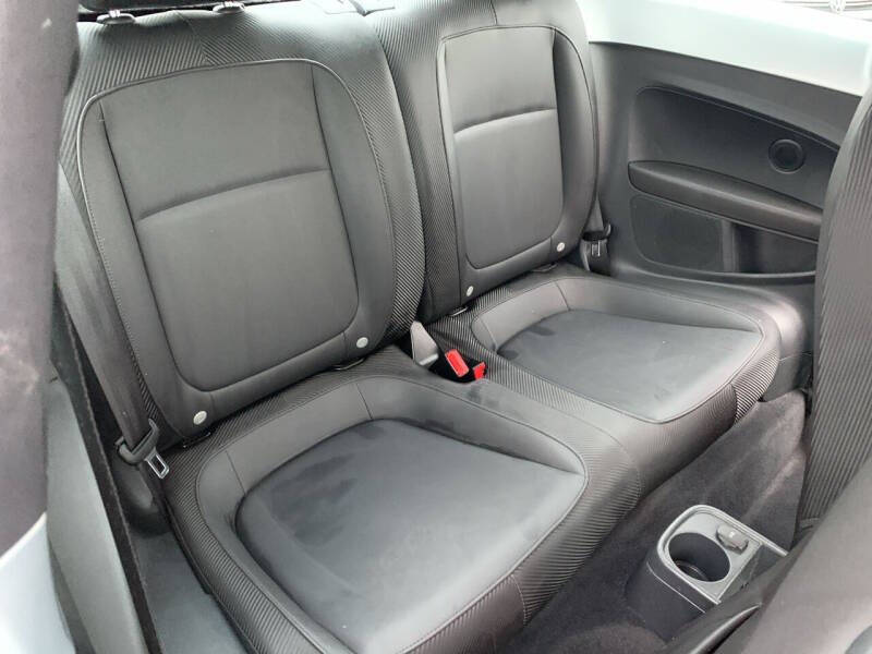 2012 Volkswagen Beetle 2.5L PZEV