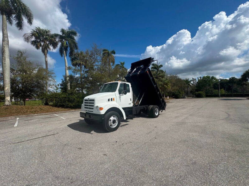 2000 Sterling L7500 Series