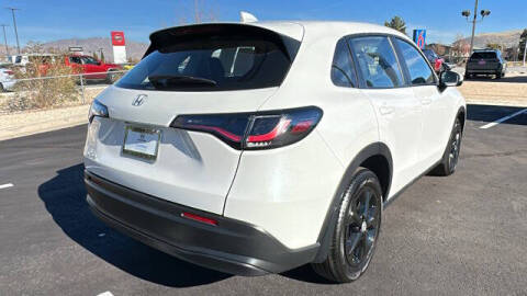 2025 Honda HR-V LX