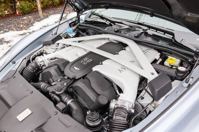 2014 Aston Martin Vanquish