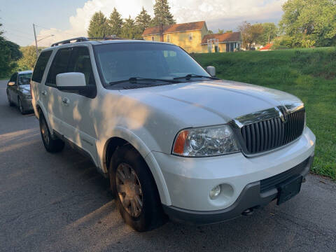 2004 Lincoln Navigator for sale at Trocci's Auto Sales in West Pittsburg PA