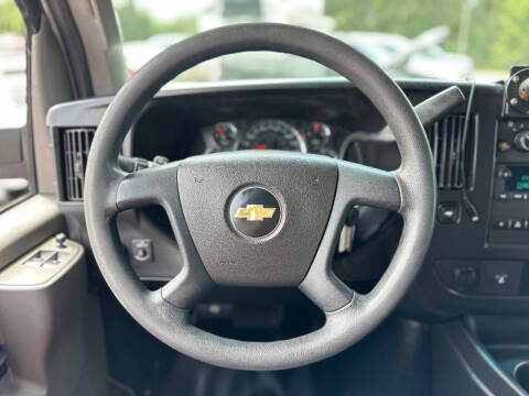 2019 Chevrolet Express 2500