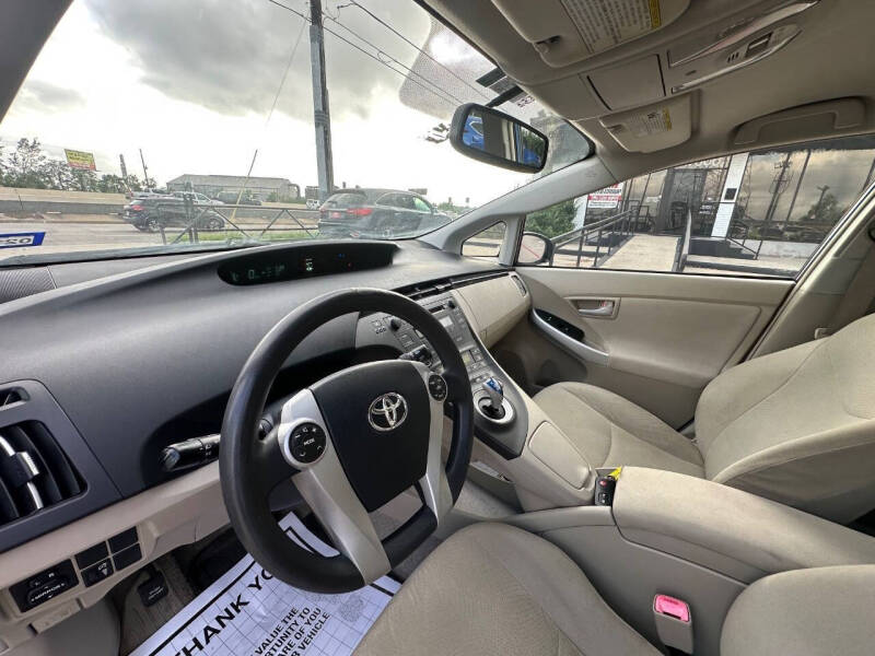 2011 Toyota Prius Two