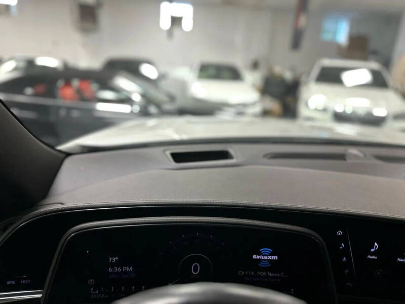 2023 Cadillac Escalade Premium Luxury