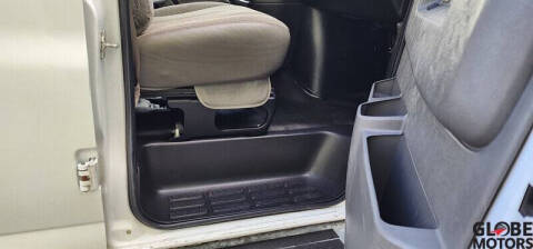 2017 GMC Savana 2500