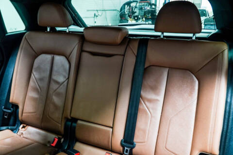 2022 Audi Q3 quattro Premium 40 TFSI