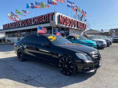2010 Mercedes-Benz E-Class for sale at Giant Auto Mart in Houston TX