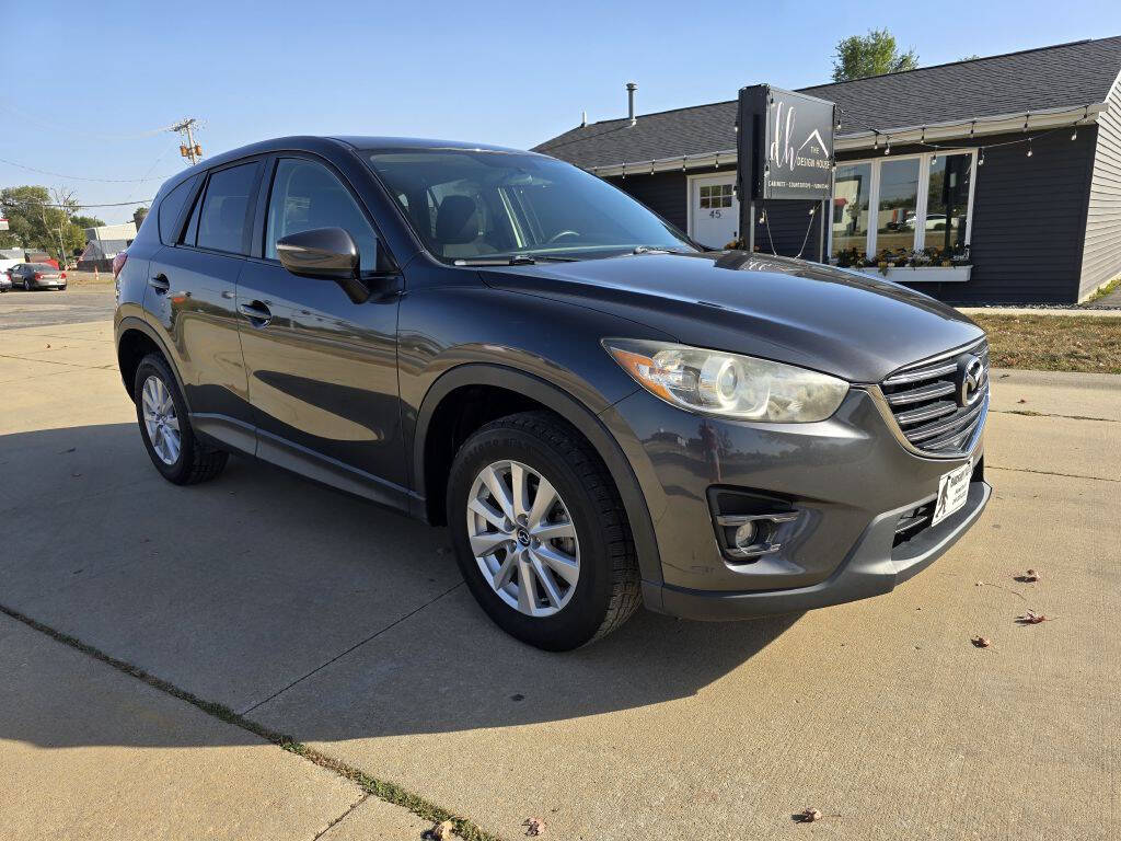 2016 Mazda CX-5 for sale at Bigfoot Auto in Hiawatha, IA