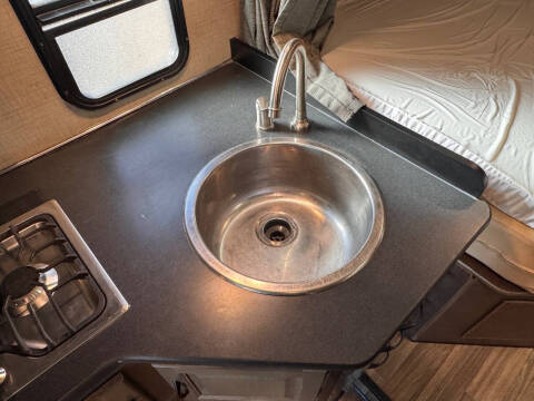 2019 Thor Motor Coach Majestic