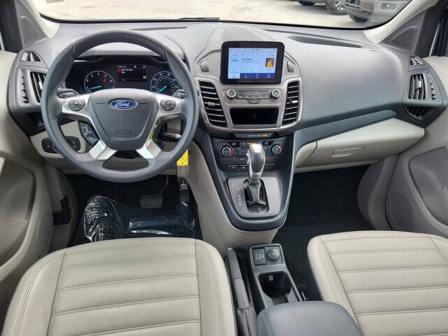 2023 Ford Transit Connect XLT