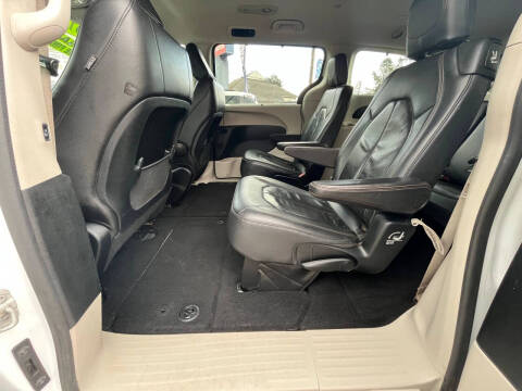 2018 Chrysler Pacifica Touring L