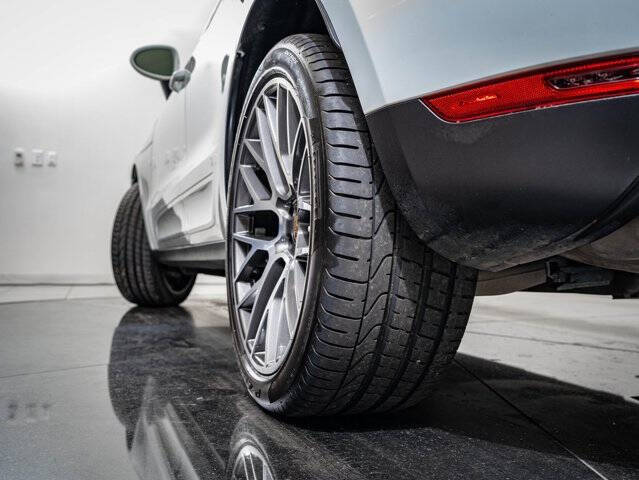 2019 Porsche Macan S