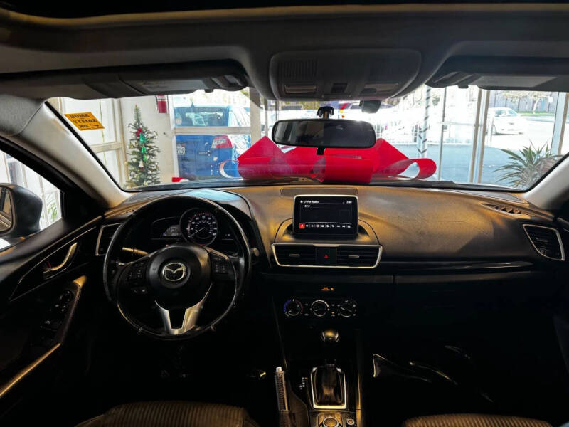 2016 Mazda MAZDA3 i Touring