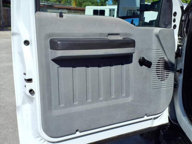 2012 Ford F-550 Super Duty