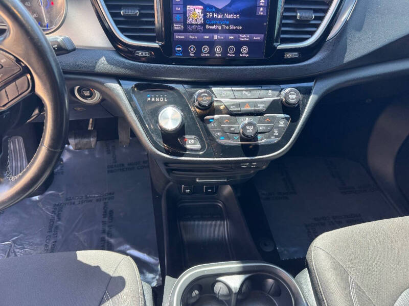 2020 Chrysler Pacifica Touring