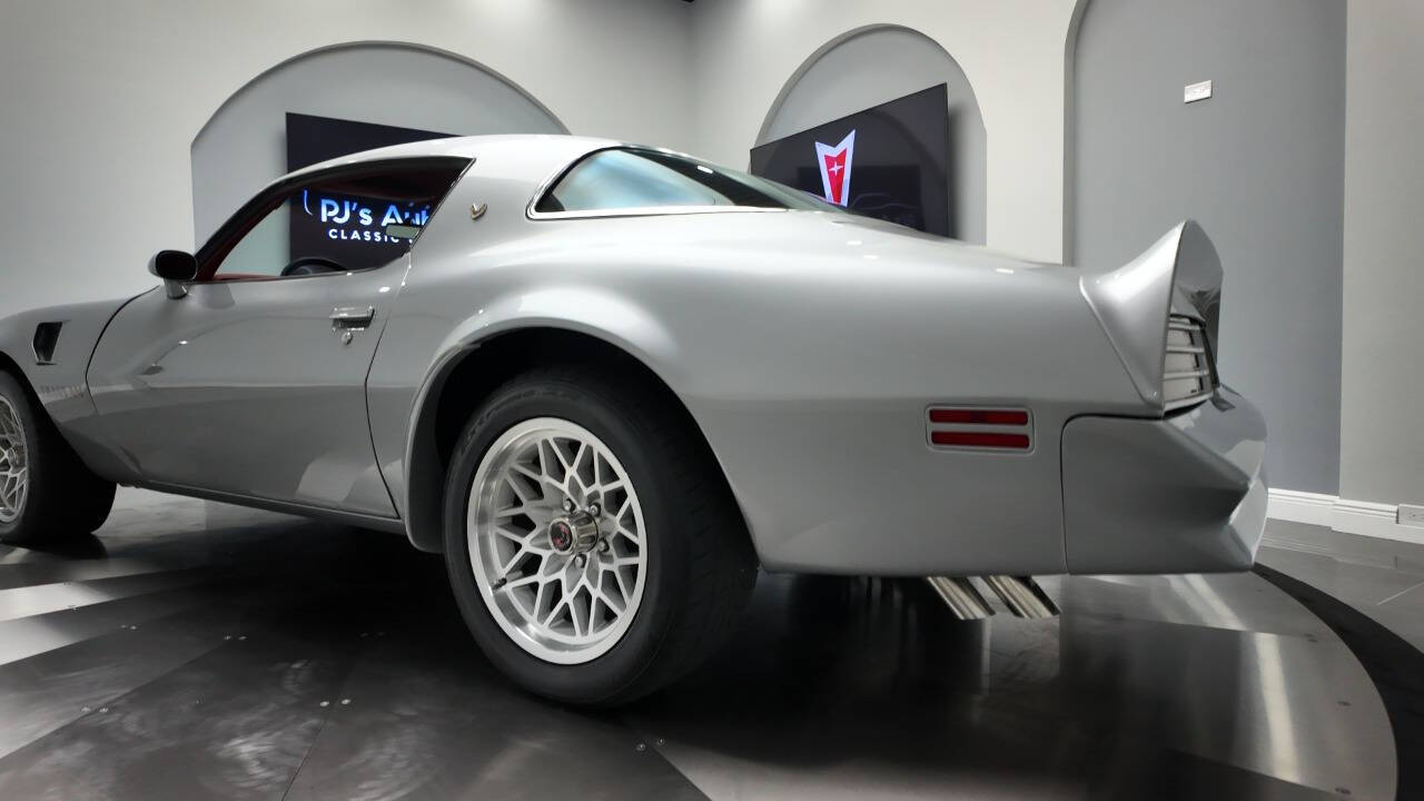 1977 Pontiac Trans Am 26
