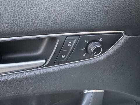 2016 Volkswagen Passat 1.8T R-Line