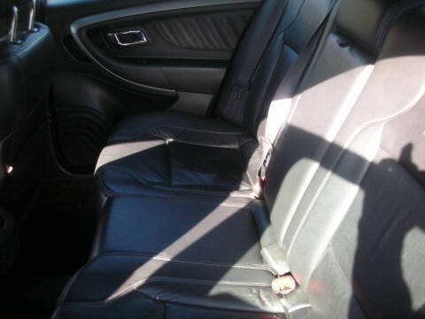 2015 Ford Taurus SEL