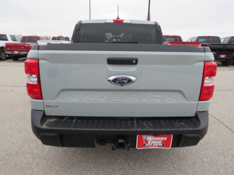 2024 Ford Maverick XL