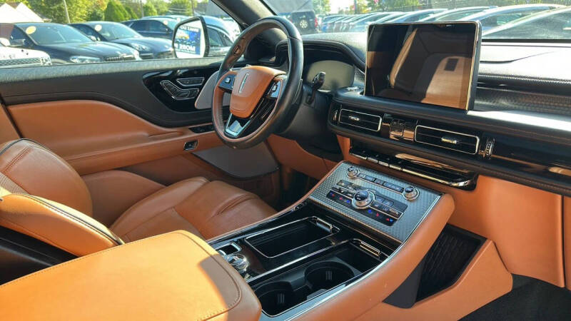 2020 Lincoln Aviator Black Label