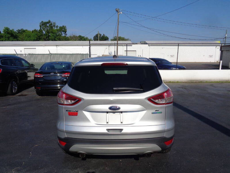 2014 Ford Escape SE