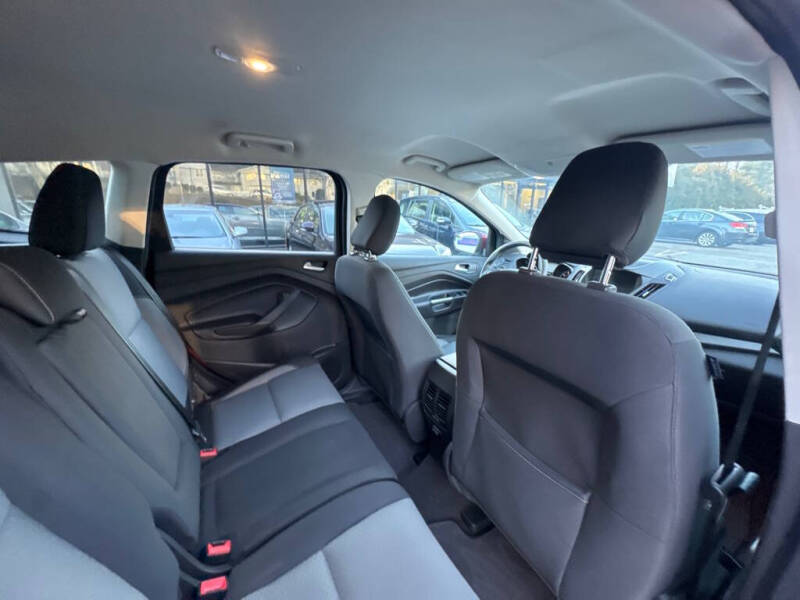 2019 Ford Escape SE