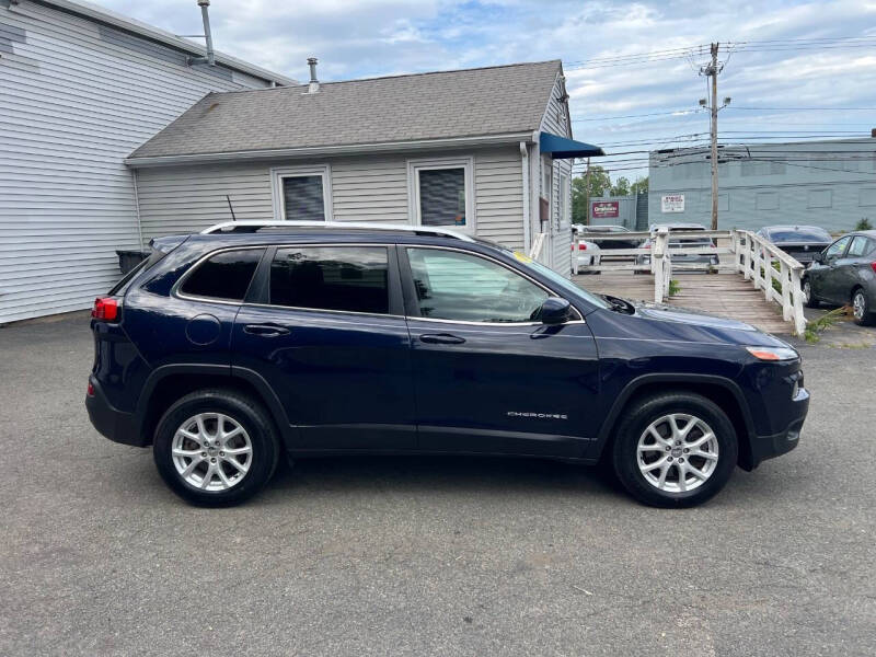 2016 Jeep Cherokee Latitude Altitude