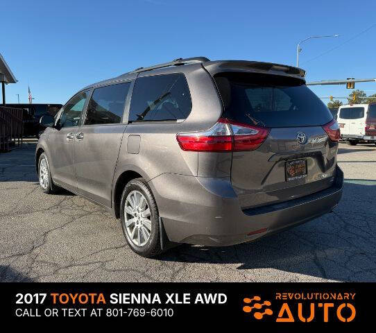2017 Toyota Sienna XLE 7-Passenger