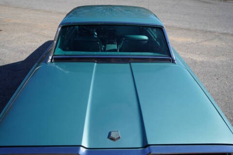 1964 Ford Thunderbird