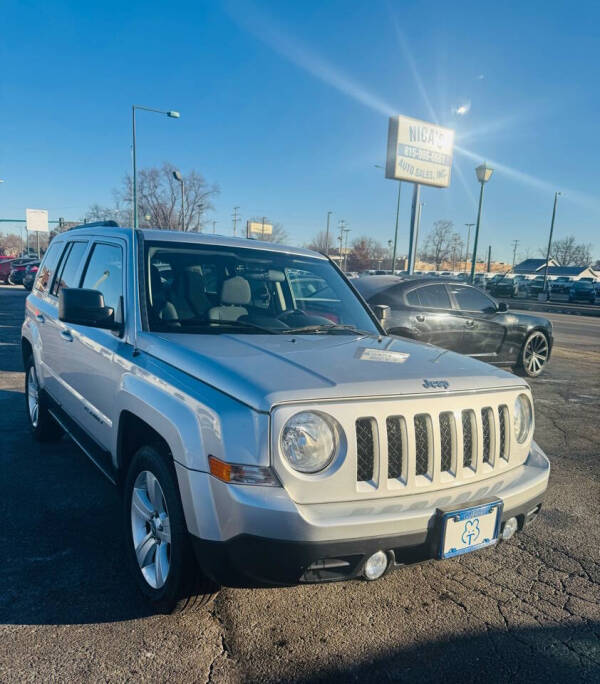 2011 Jeep Patriot for sale at NICAS AUTO SALES INC in Loves Park IL