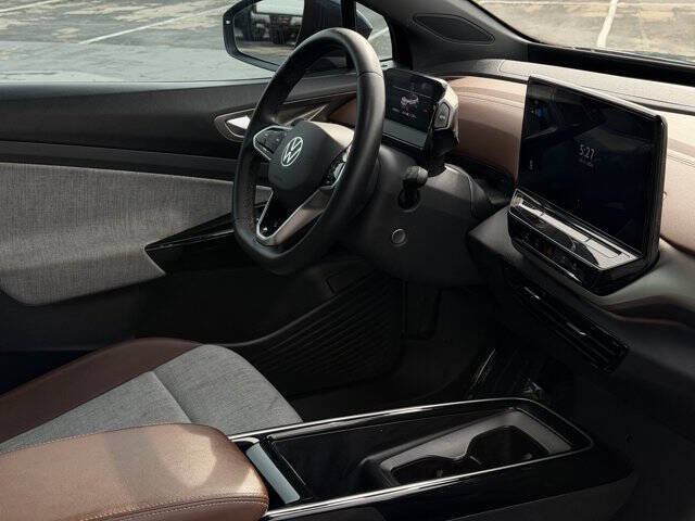 2023 Volkswagen ID.4 Pro