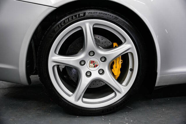 2005 Porsche 911 Carrera S