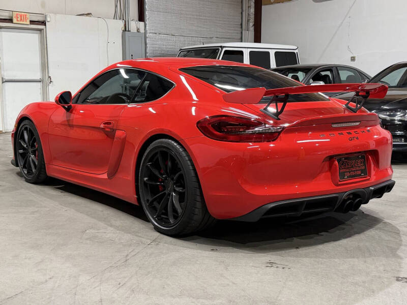 2016 Porsche Cayman GT4
