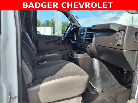 2023 Chevrolet Express 2500