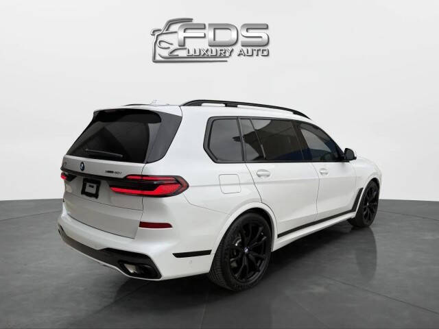 2025 BMW X7 xDrive40i