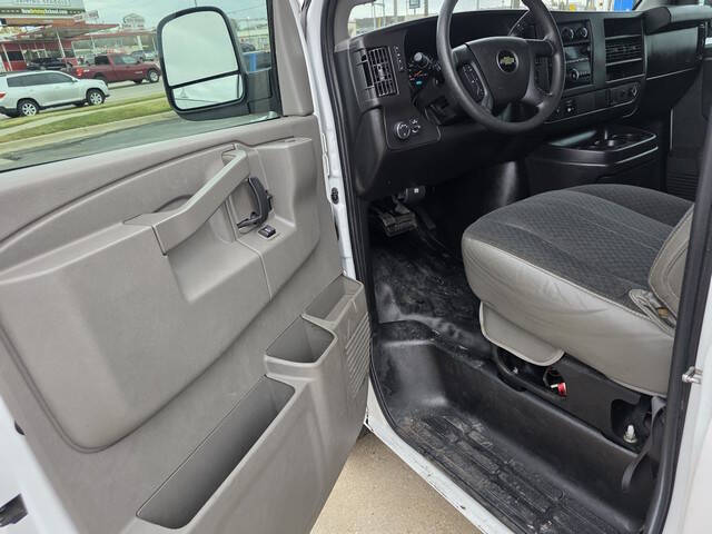 2018 Chevrolet Express 2500