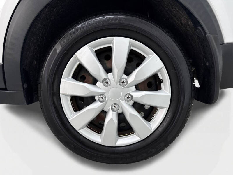 2020 Nissan Kicks S