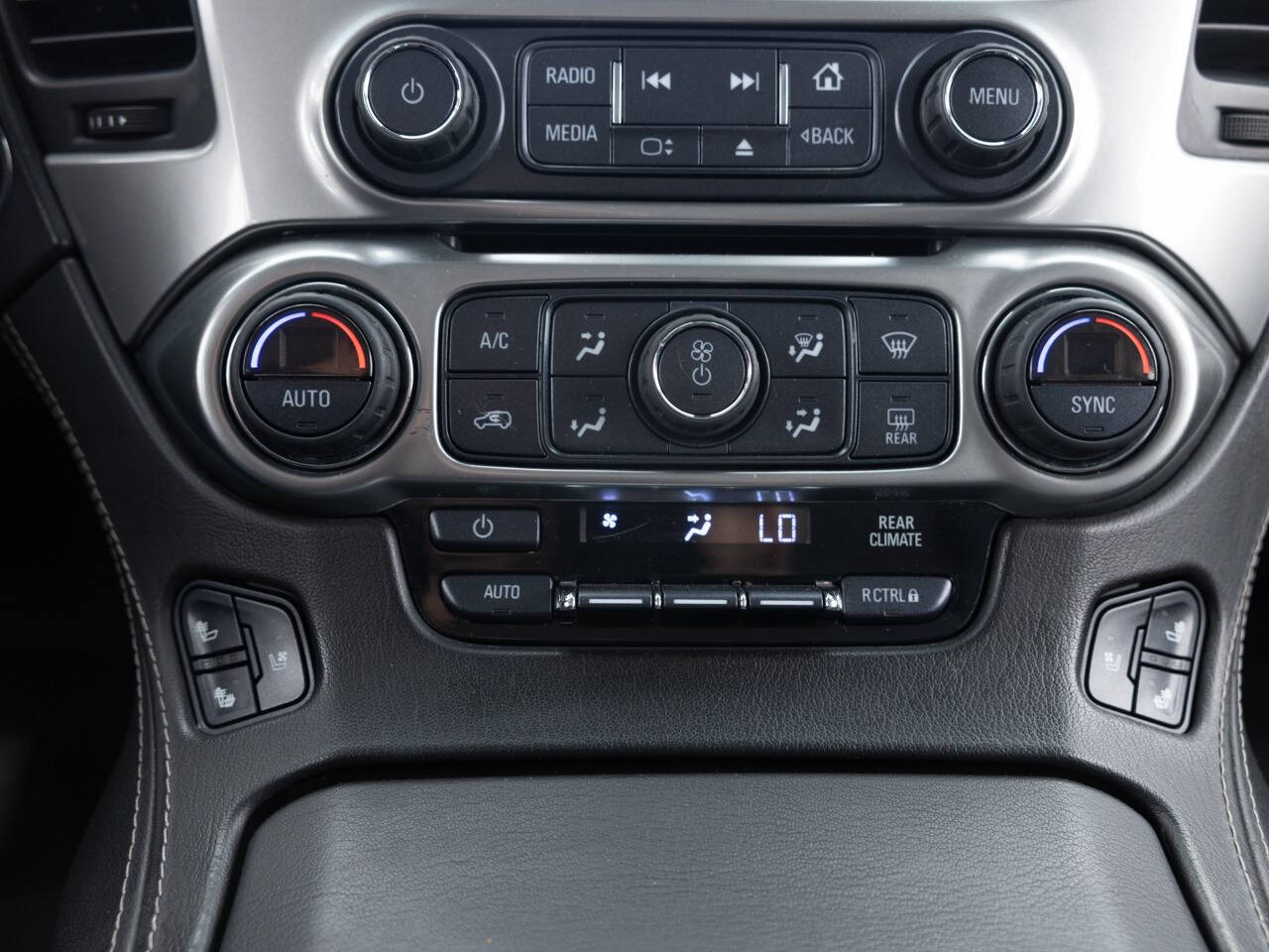 Used Car 2017 Chevrolet Suburban  Premier 4x4 4dr Suv For Sale Under $30,000 In Coal City, Illinois