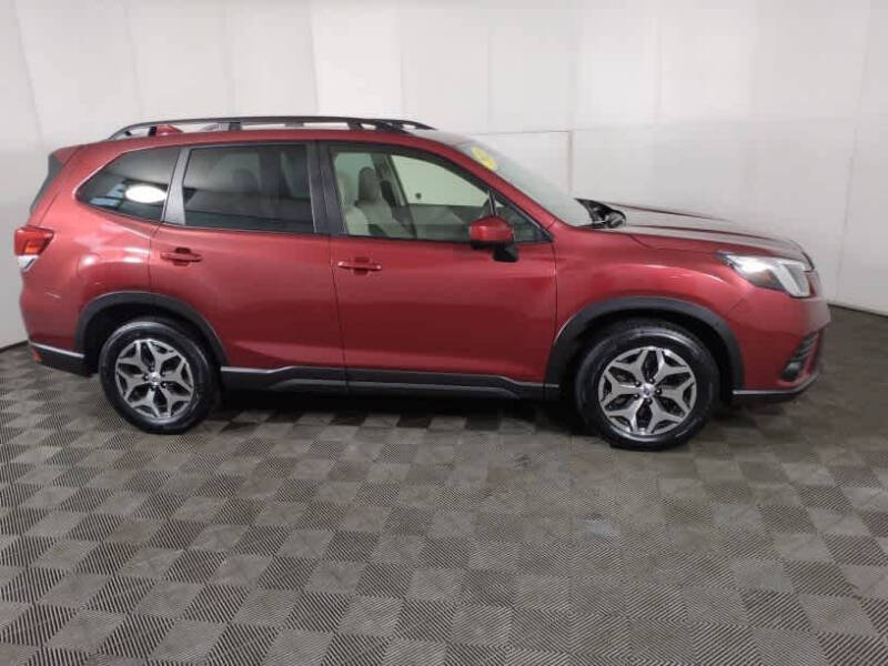 2022 Subaru Forester Premium