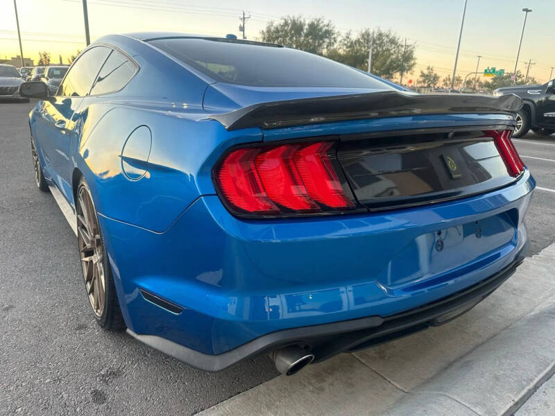 2020 Ford Mustang