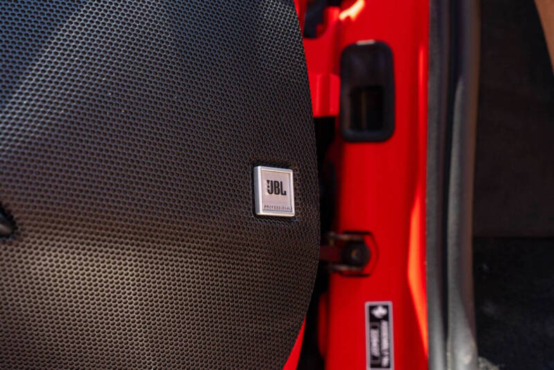 2024 Ferrari 296 GTS