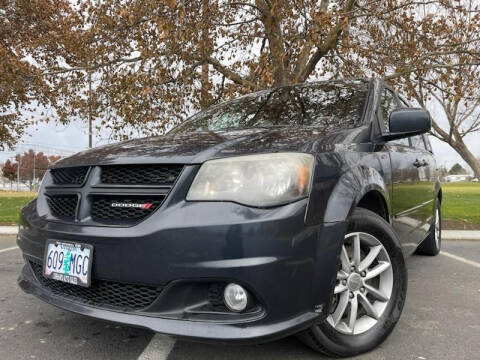 2014 Dodge Grand Caravan R/T