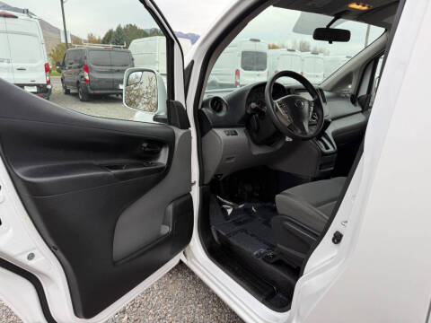 2021 Nissan NV200 SV