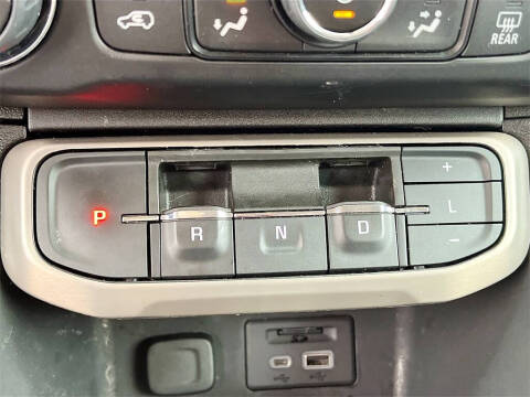 2022 GMC Acadia Denali