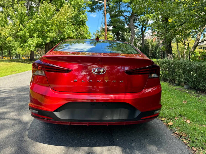 2019 Hyundai Elantra SEL