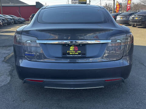 2015 Tesla Model S 70D