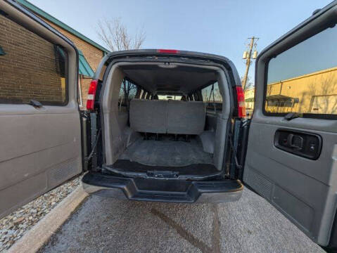 2017 Chevrolet Express LT 3500