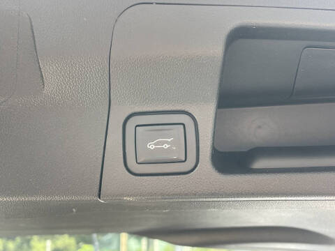 2017 GMC Acadia SLE-2